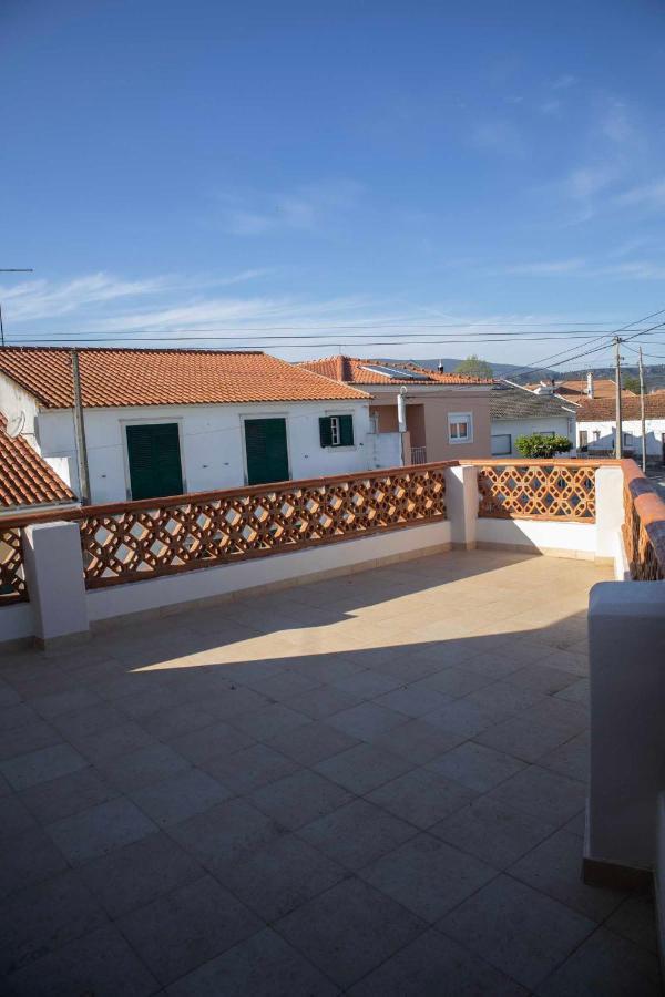 Bed and Breakfast O Pombal Alcanena Exterior foto