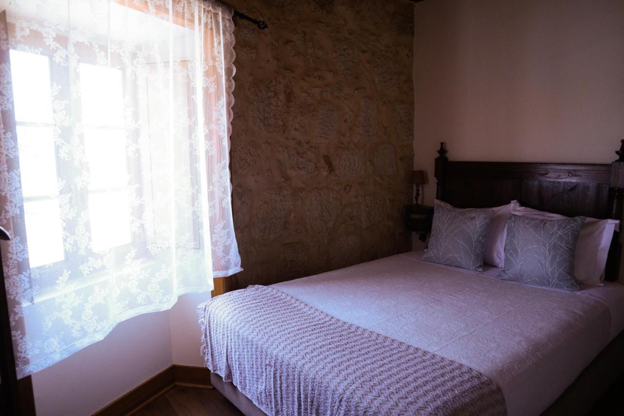 Bed and Breakfast O Pombal Alcanena Exterior foto