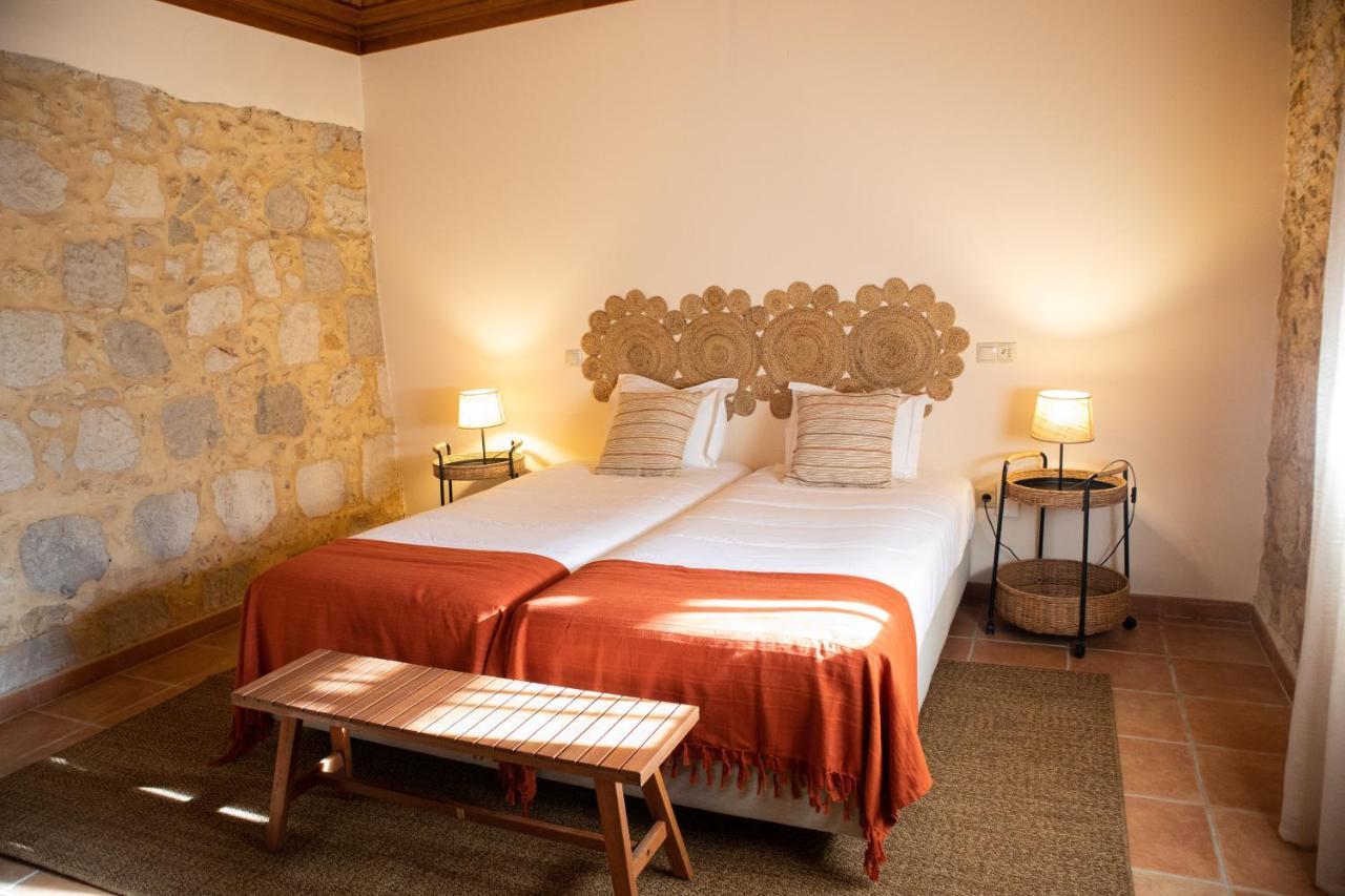 Bed and Breakfast O Pombal Alcanena Exterior foto